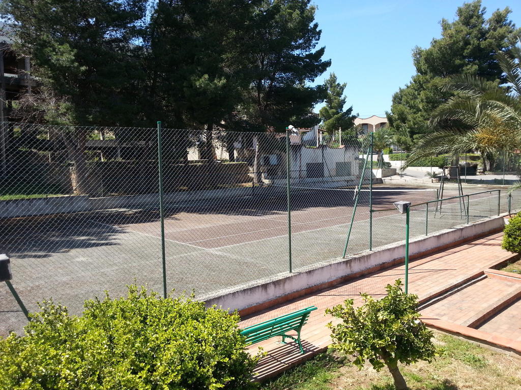Hotel Azzolini Villagrazia Di Carini Εξωτερικό φωτογραφία