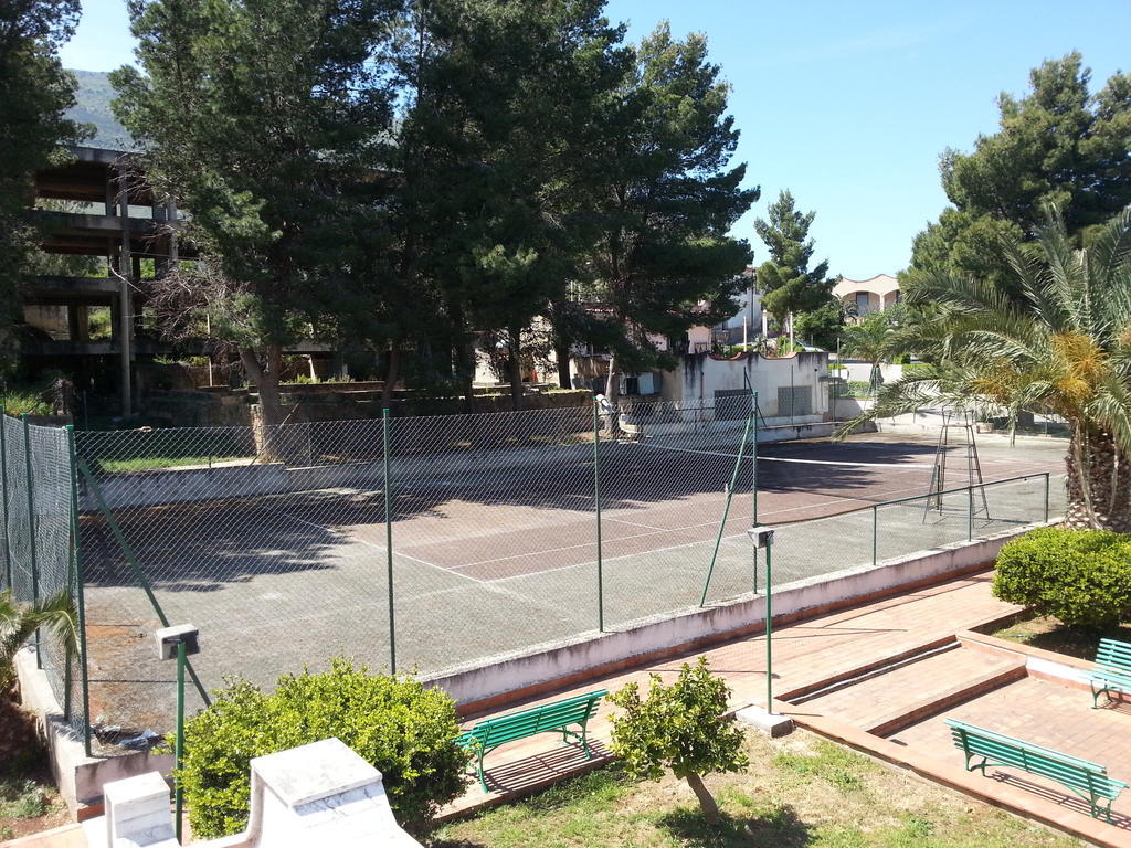 Hotel Azzolini Villagrazia Di Carini Εξωτερικό φωτογραφία